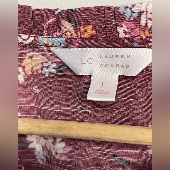 Lauren Conrad Floral Blouse - Picture 8 of 10